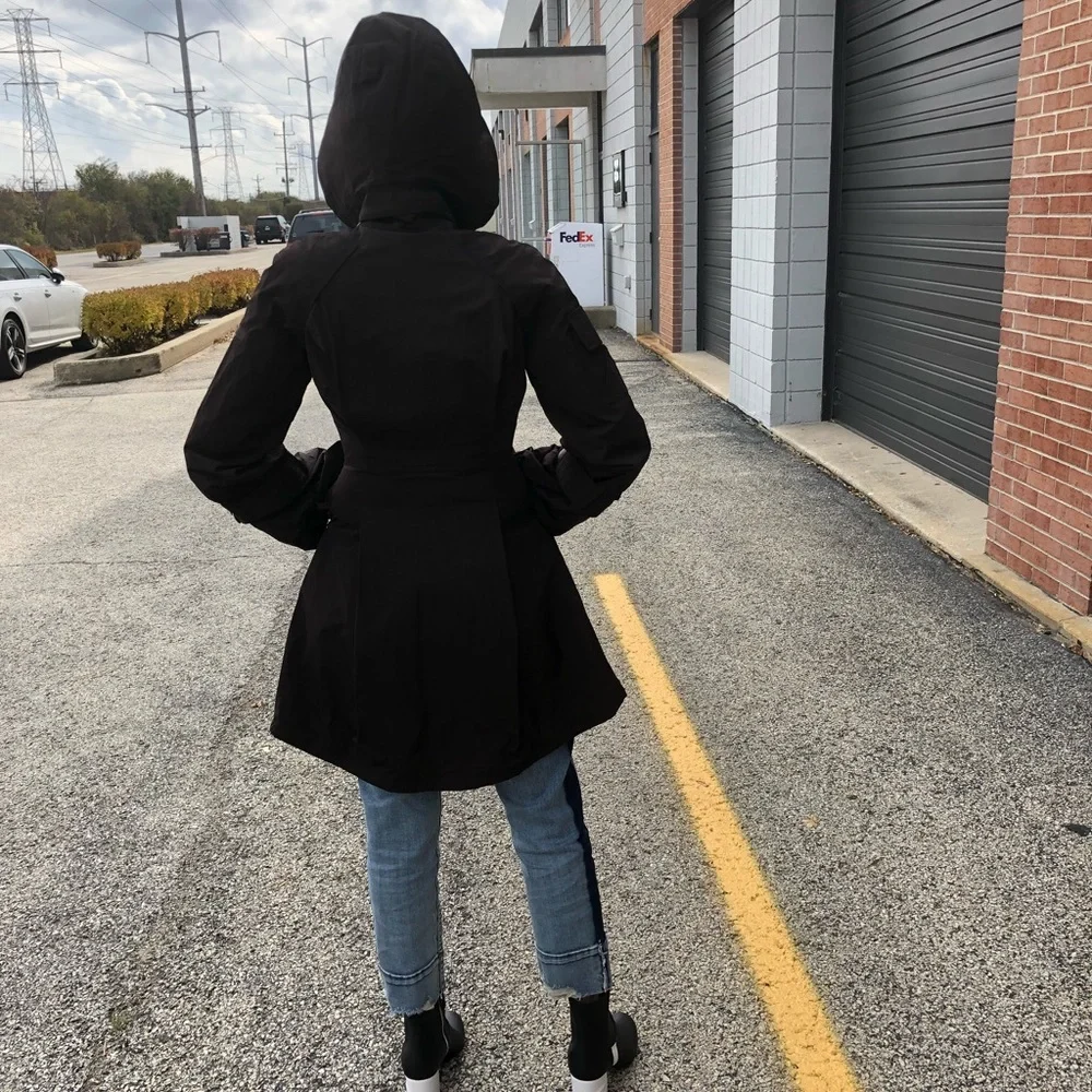 Jacket - Picture 2 of 8